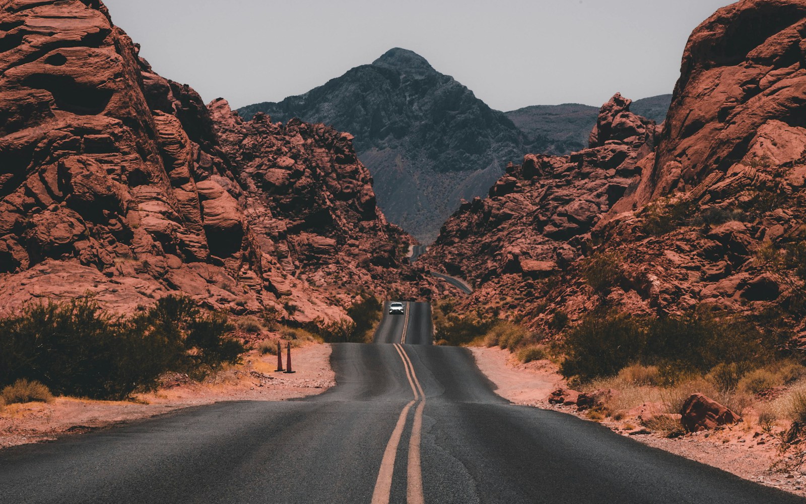 Open roadway and land context for site planning
